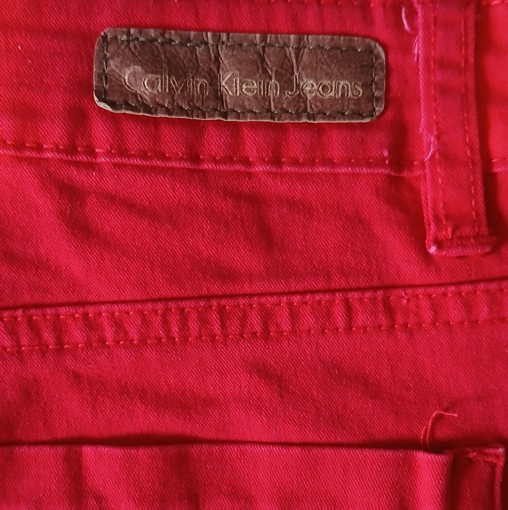 Women's Red Jeans - Picture 4 of 6